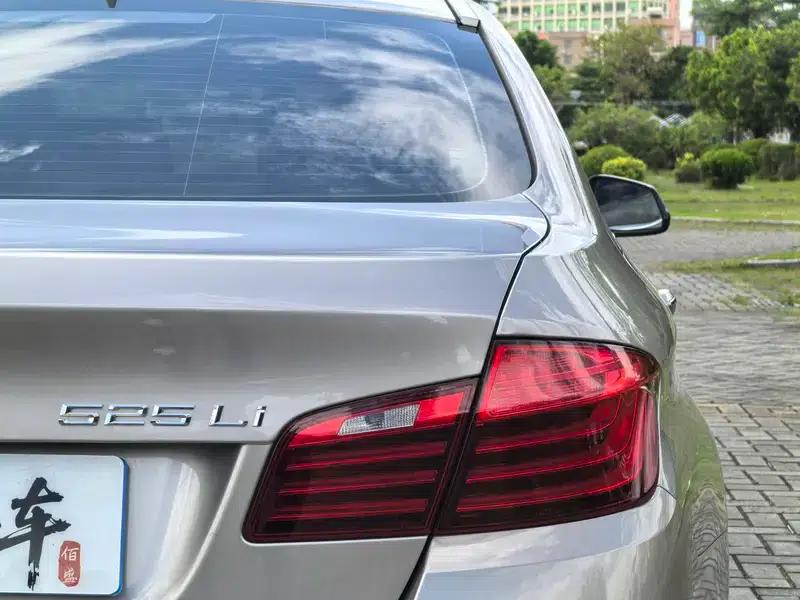 2014 BMW 5 Series 525Li Luxury Design Package — миниатюра 12