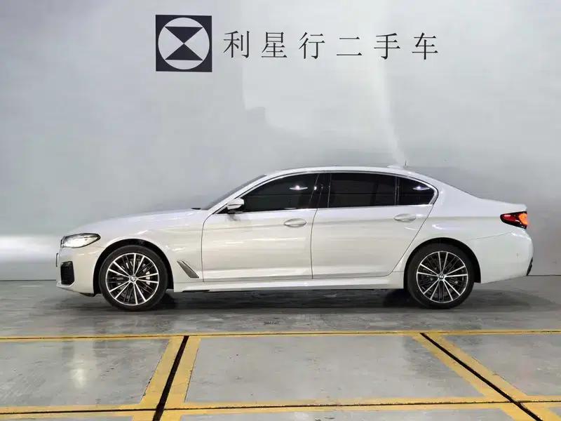 2022 BMW 5 Series Facelift 530Li Leading Edition M Sport Package — миниатюра 2