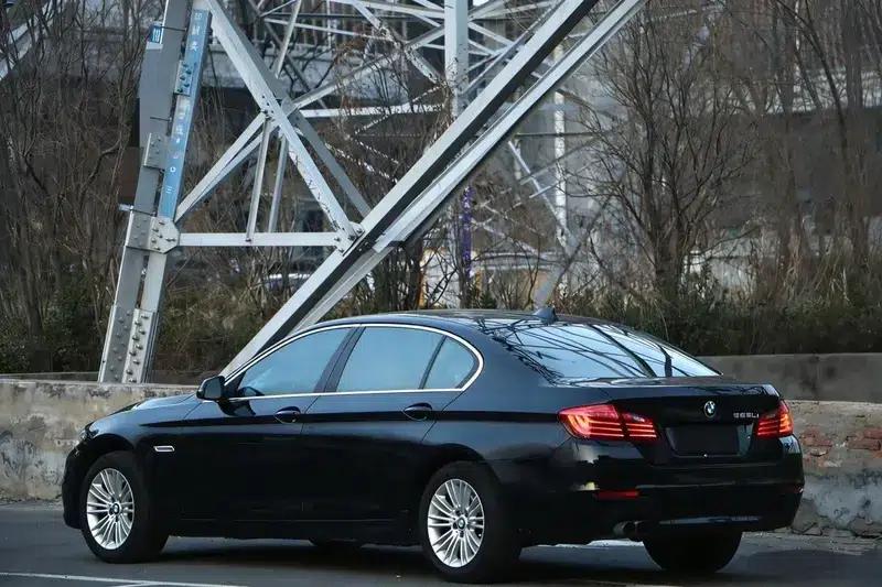 2014 BMW 5 Series 525Li Leading Edition — миниатюра 3