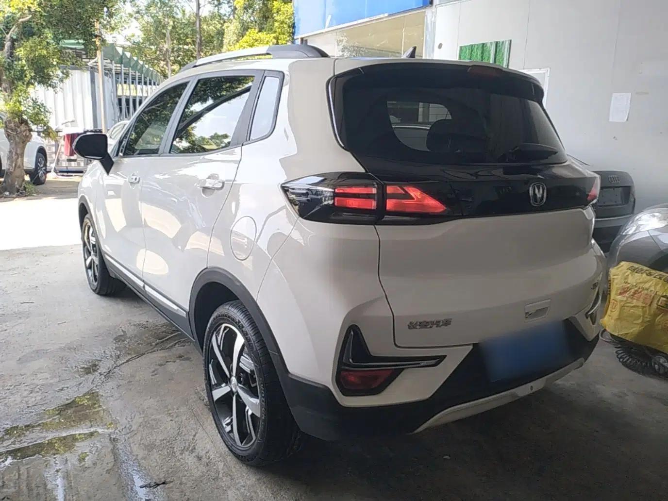 CHANGAN CS15 2021 1.5L Automatic Enjoyment Model — миниатюра 13