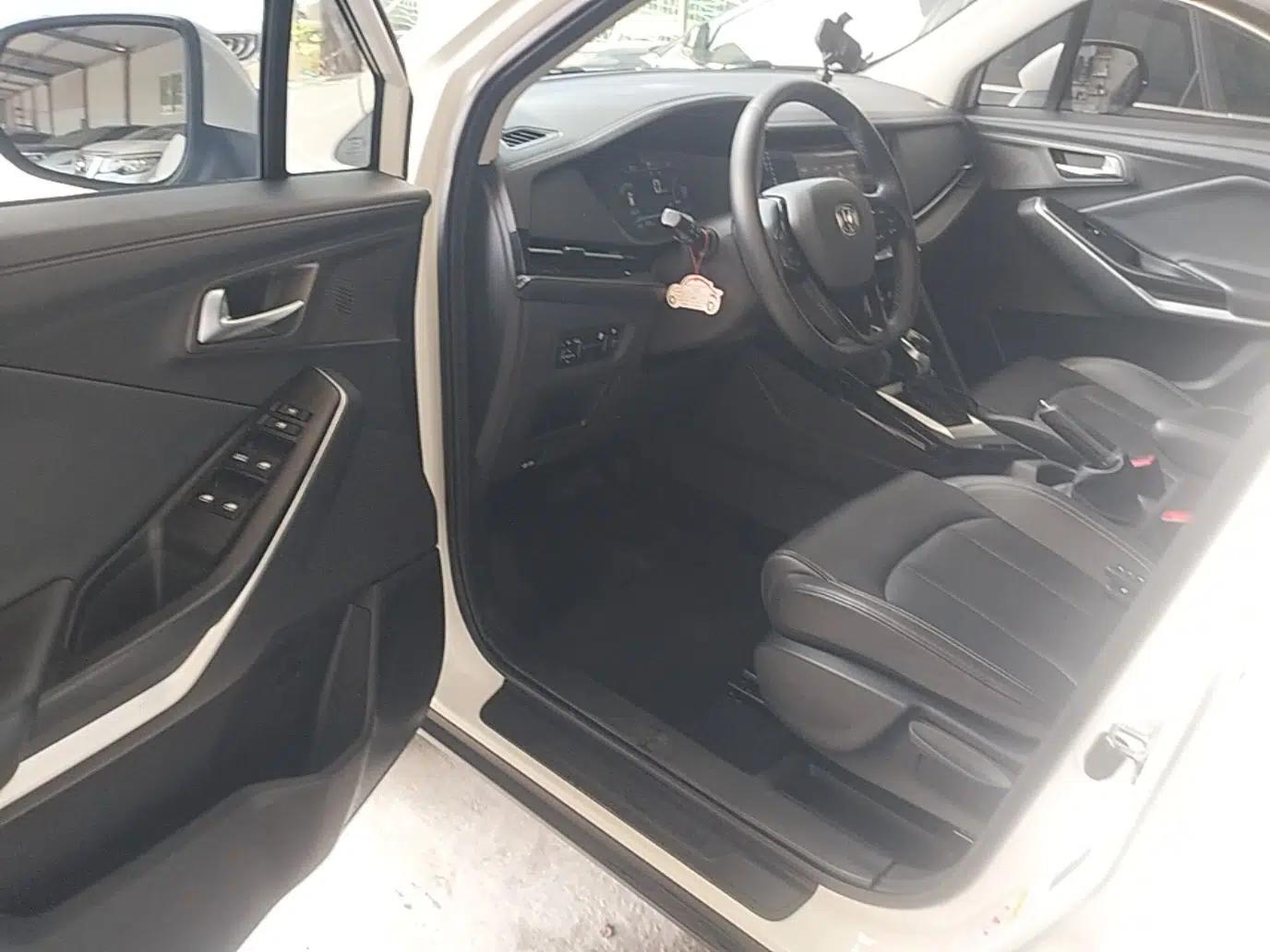 CHANGAN CS15 2021 1.5L Automatic Enjoyment Model — миниатюра 23