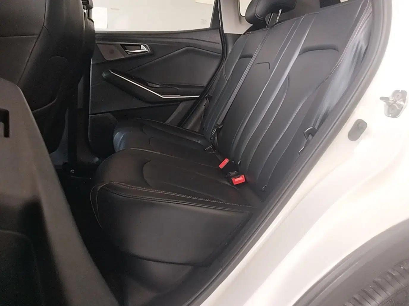 CHANGAN CS15 2021 1.5L Automatic Enjoyment Model — миниатюра 25