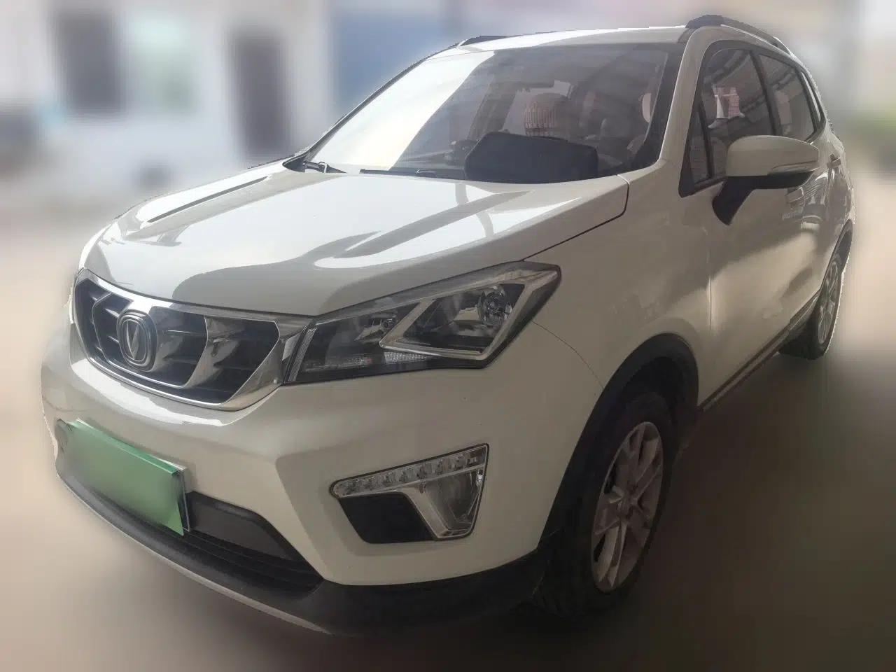 CHANGAN CS15 2016 1.5L Manual Fashion Edition — миниатюра 1