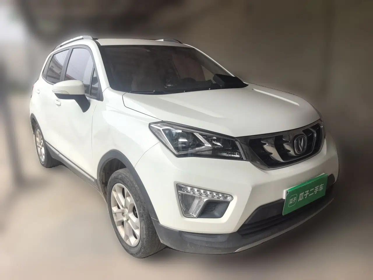 CHANGAN CS15 2016 1.5L Manual Fashion Edition — миниатюра 3