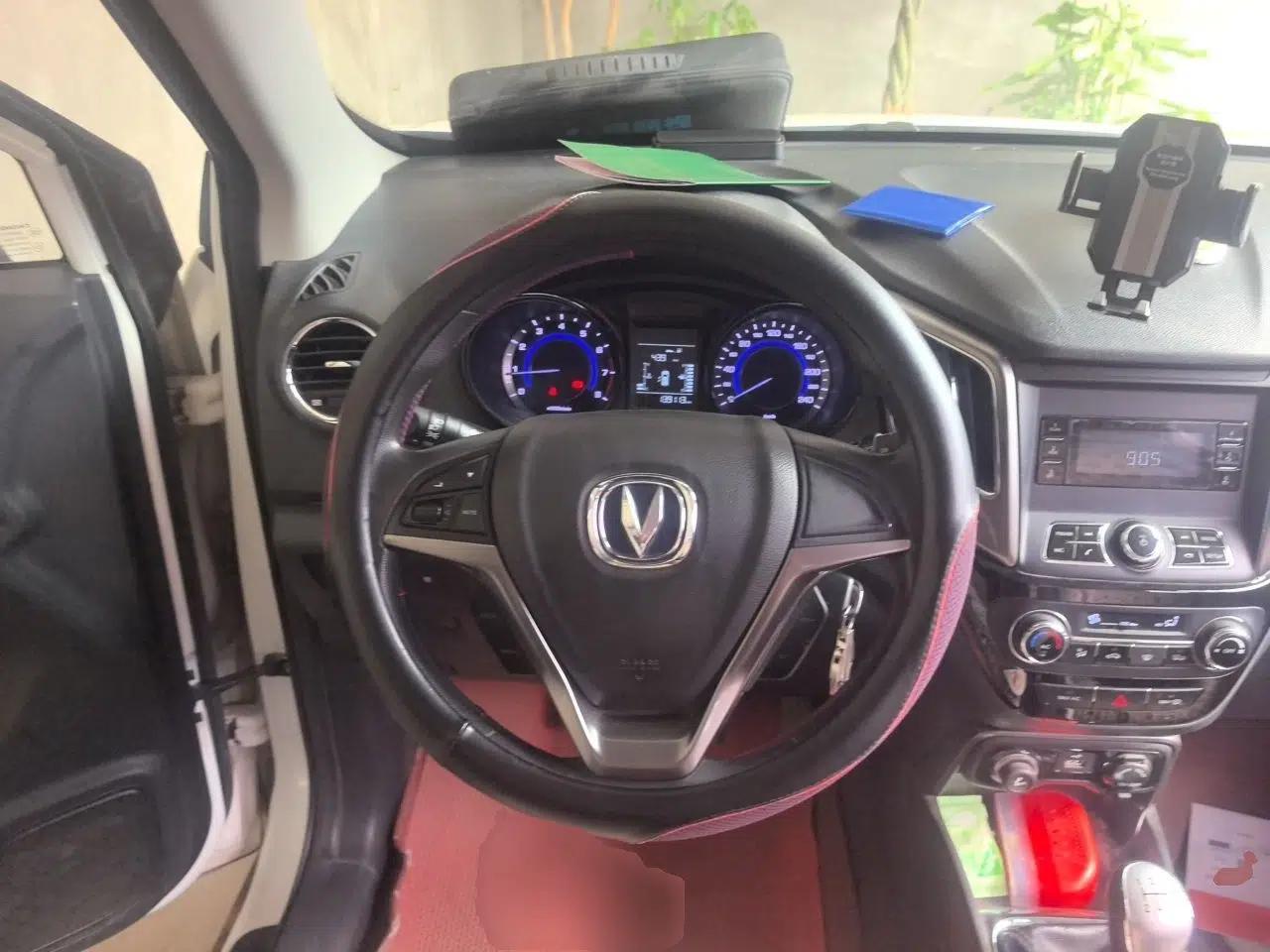 CHANGAN CS15 2016 1.5L Manual Fashion Edition — миниатюра 10