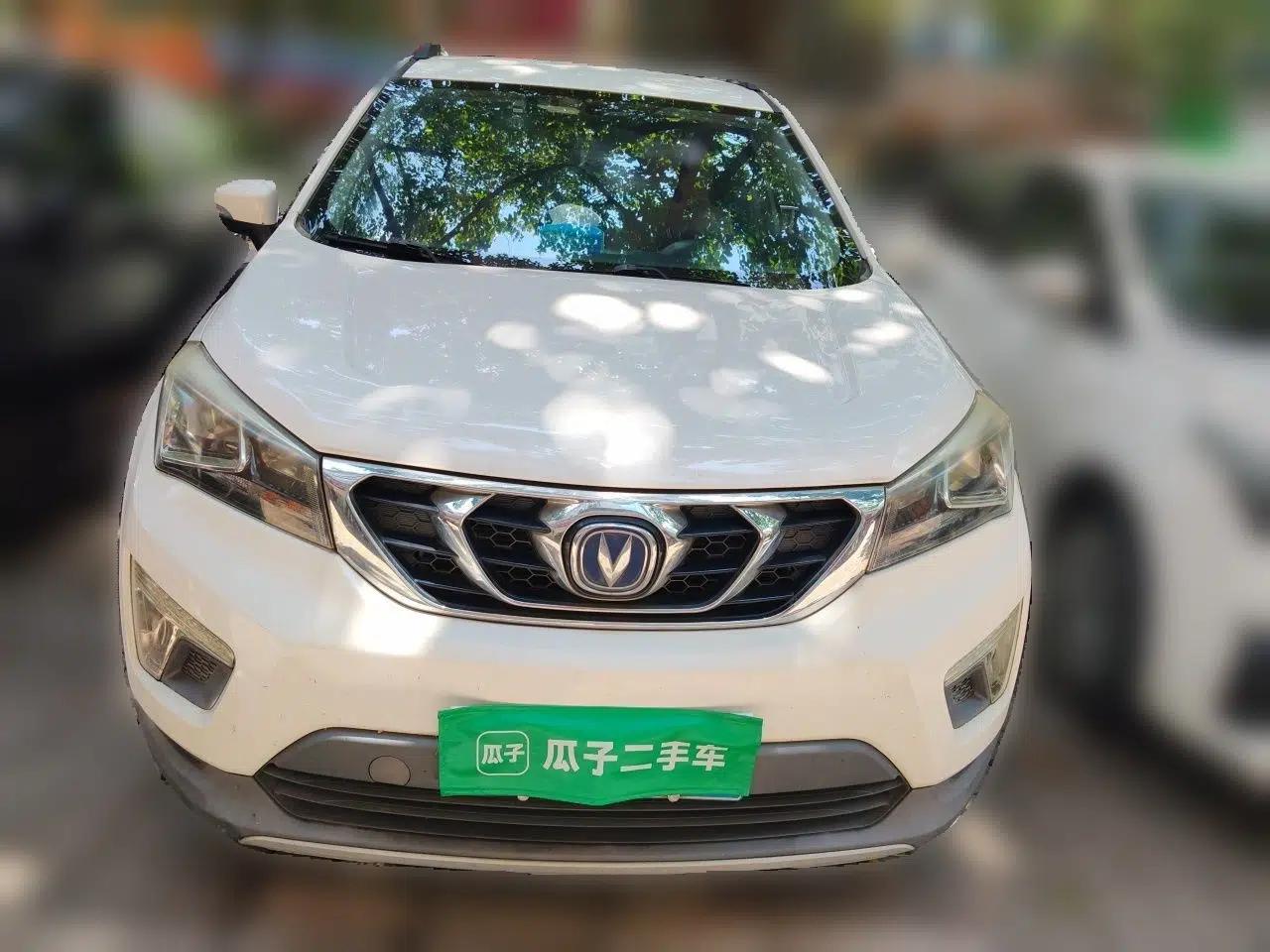CHANGAN CS15 2016 1.5L Manual Luxury Edition — миниатюра 2