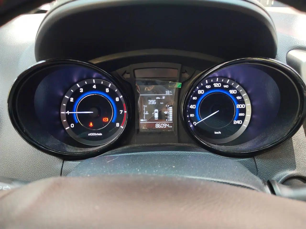 CHANGAN CS15 2016 1.5L Manual Luxury Edition — миниатюра 11