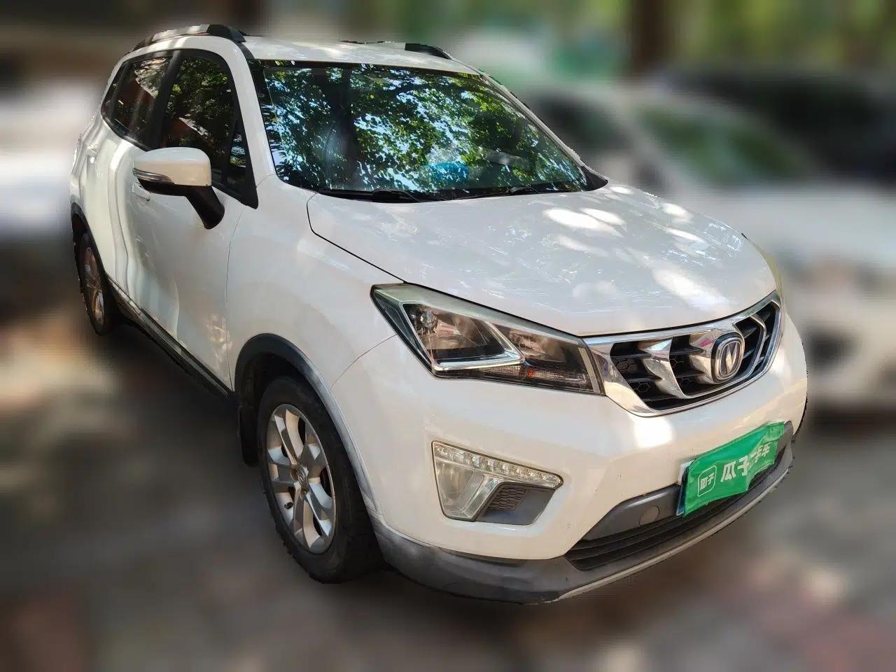 CHANGAN CS15 2016 1.5L Manual Luxury Edition — миниатюра 3