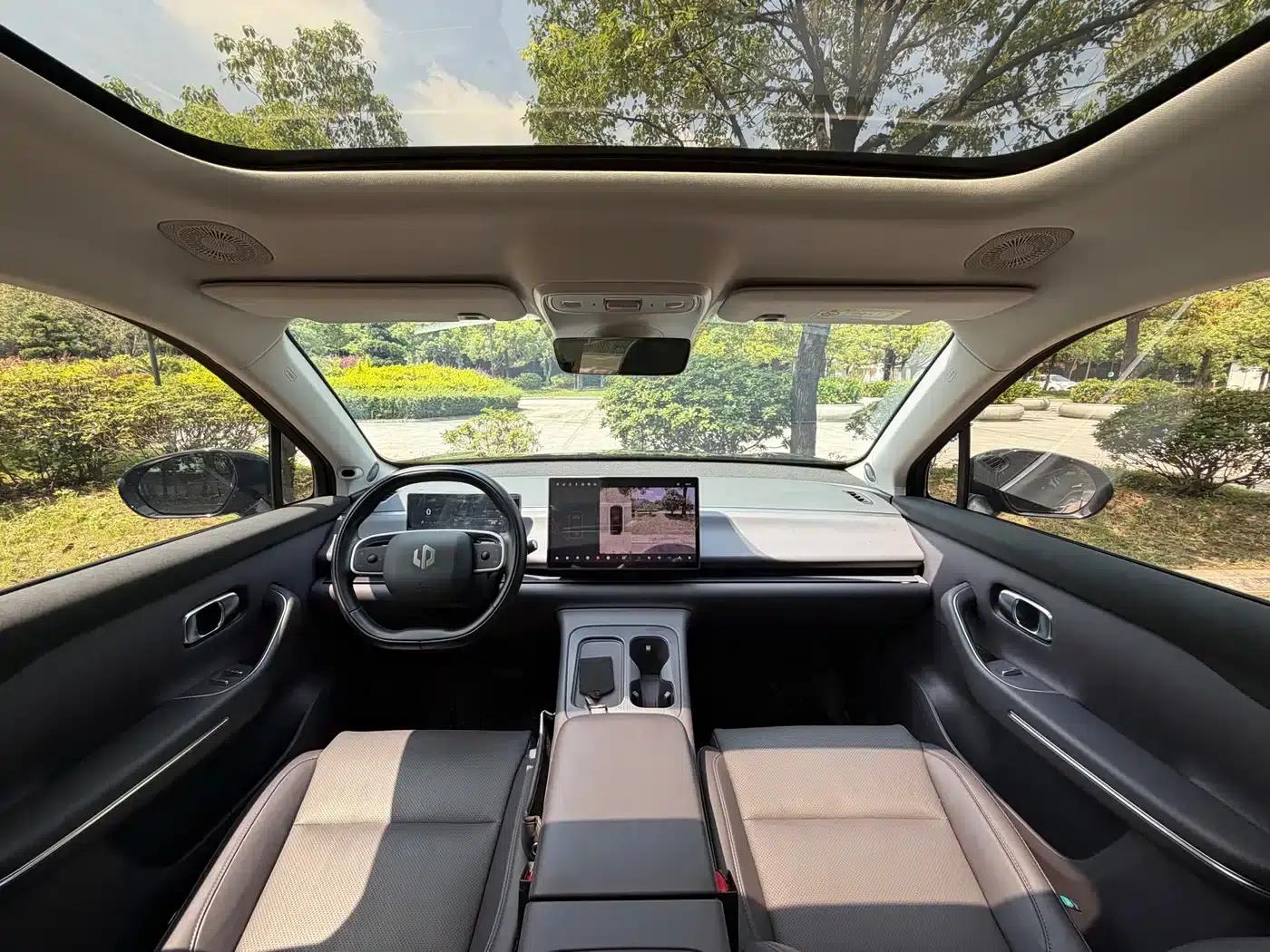 Leapmotor C16 2024 Range Extended 200 Premium Edition — миниатюра 7