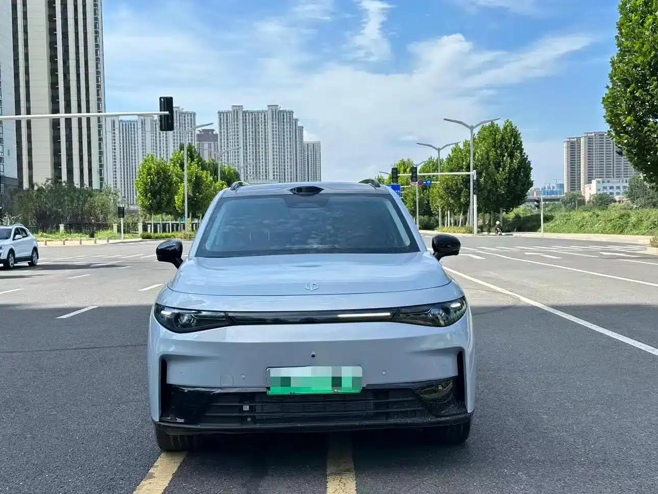 Leapmotor C16 2026 Extended Range, 280 LiDAR Smart Edition, 5-Seater — миниатюра 2