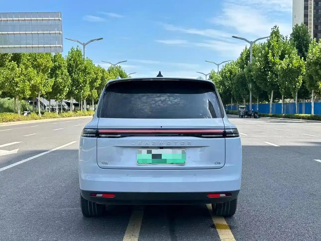 Leapmotor C16 2026 Extended Range, 280 LiDAR Smart Edition, 5-Seater — миниатюра 9