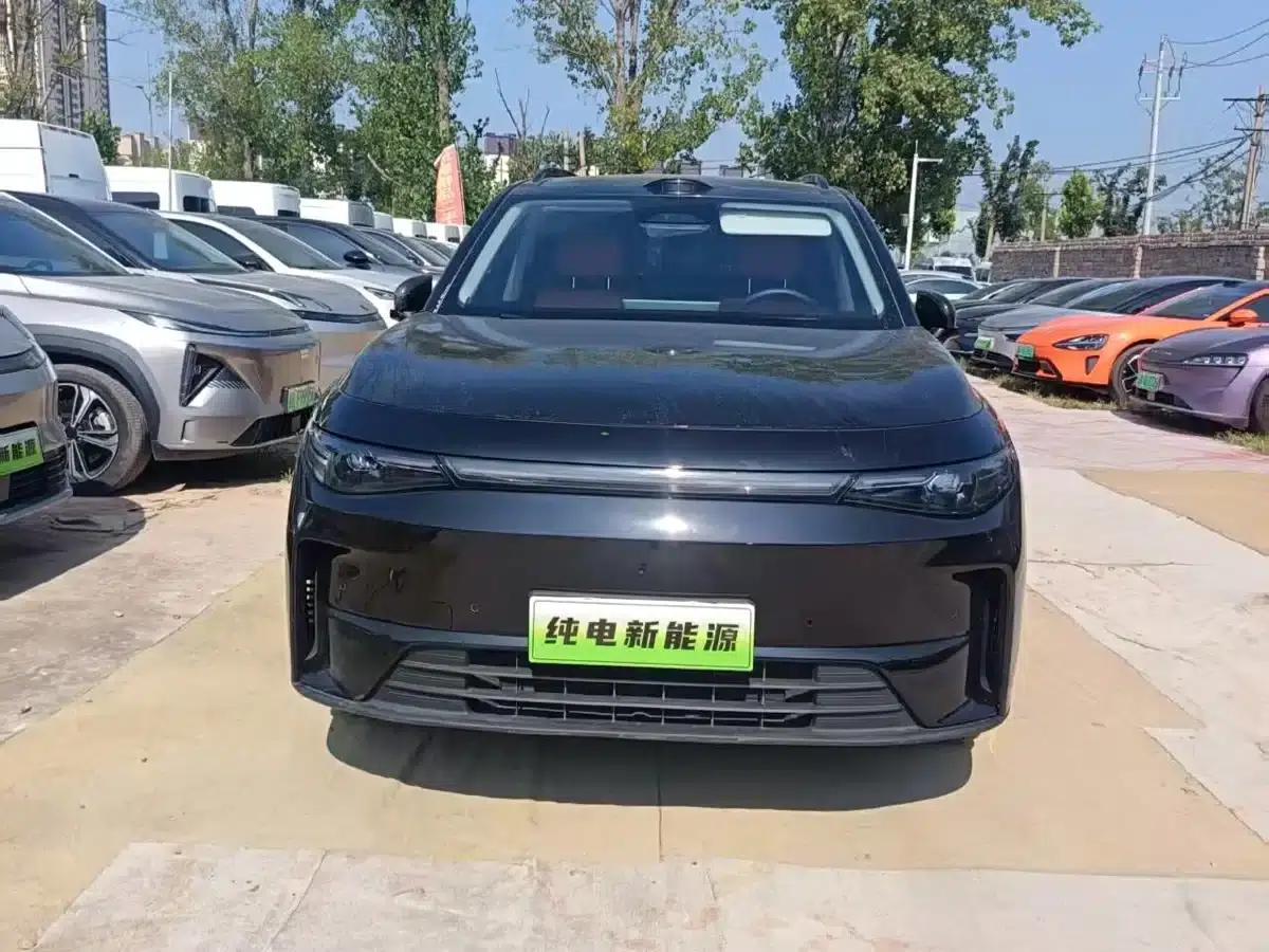 Leapmotor C16 2026 Pure Electric 630 LiDAR Edition 6-Seater — миниатюра 2