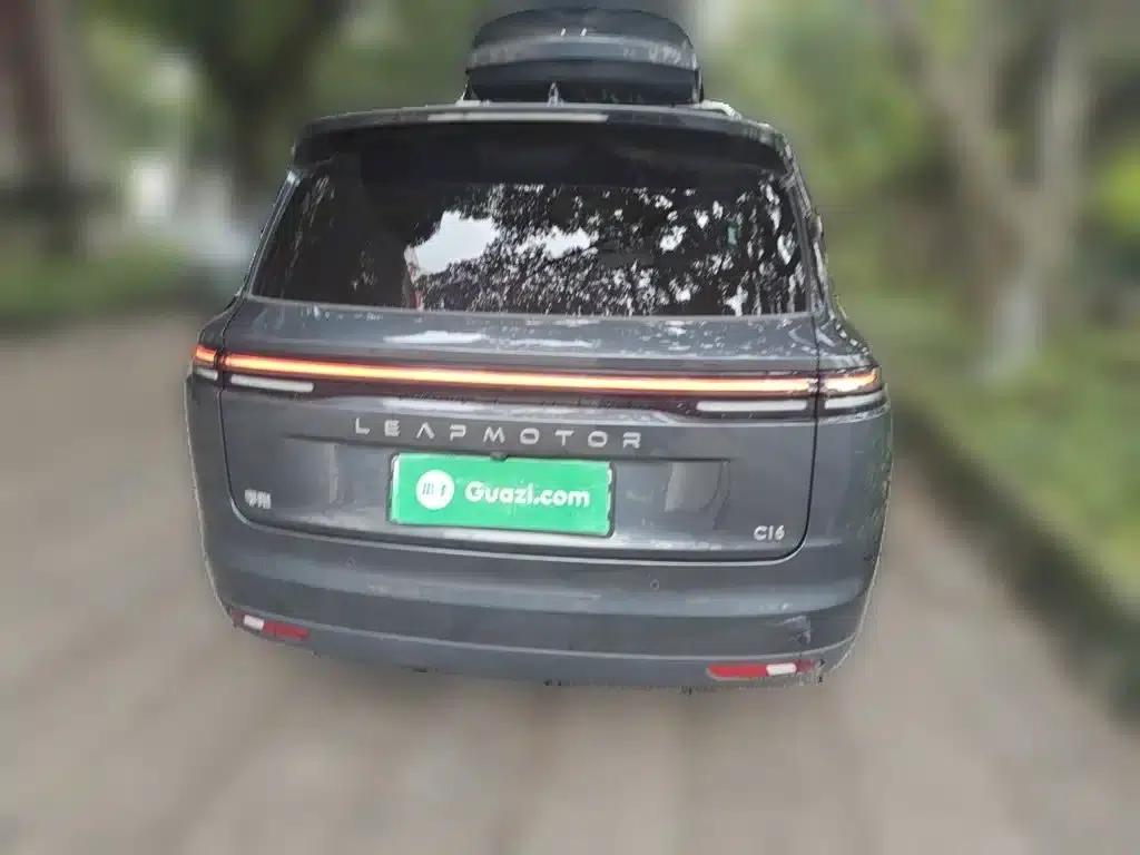 Leapmotor C16 2024 Range Extended 200 Premium Edition — миниатюра 4