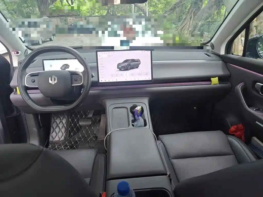 Leapmotor C16 2024 Range Extended 200 Premium Edition — миниатюра 6