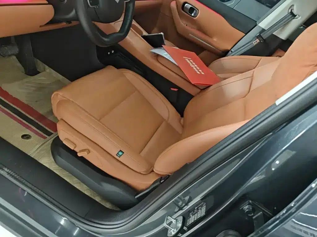 Leapmotor C16 2024 Range Extended 200 Premium Edition — миниатюра 15