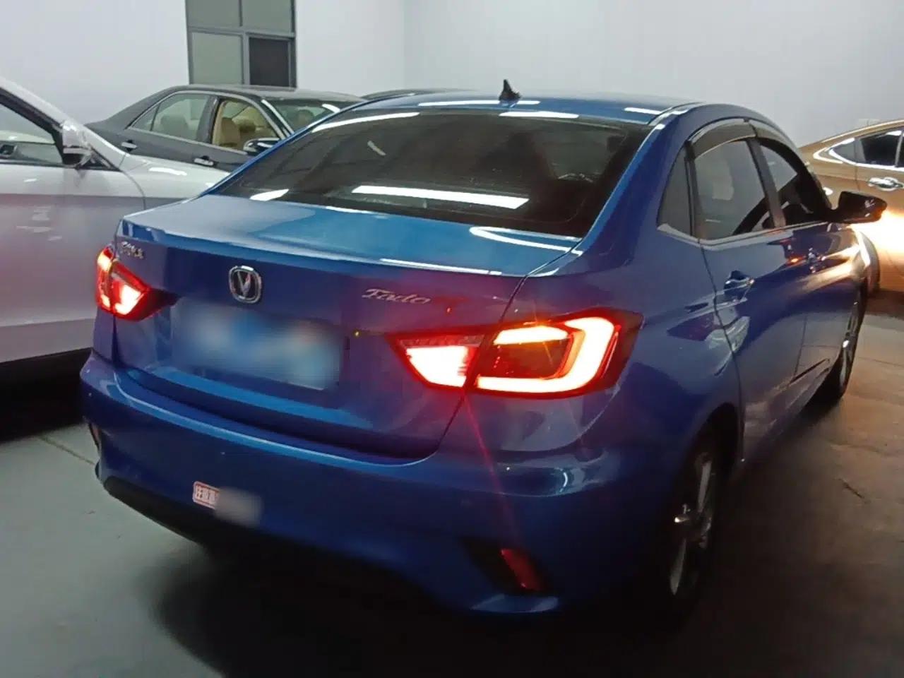 CHANGAN Eado DT 2018 1.6L Automatic Smart Enjoyment Model — миниатюра 6