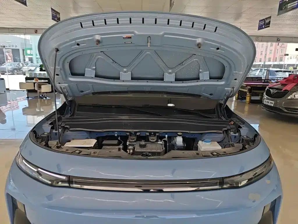 Leapmotor B10 2025 Model 510 LiDAR Edition — миниатюра 20