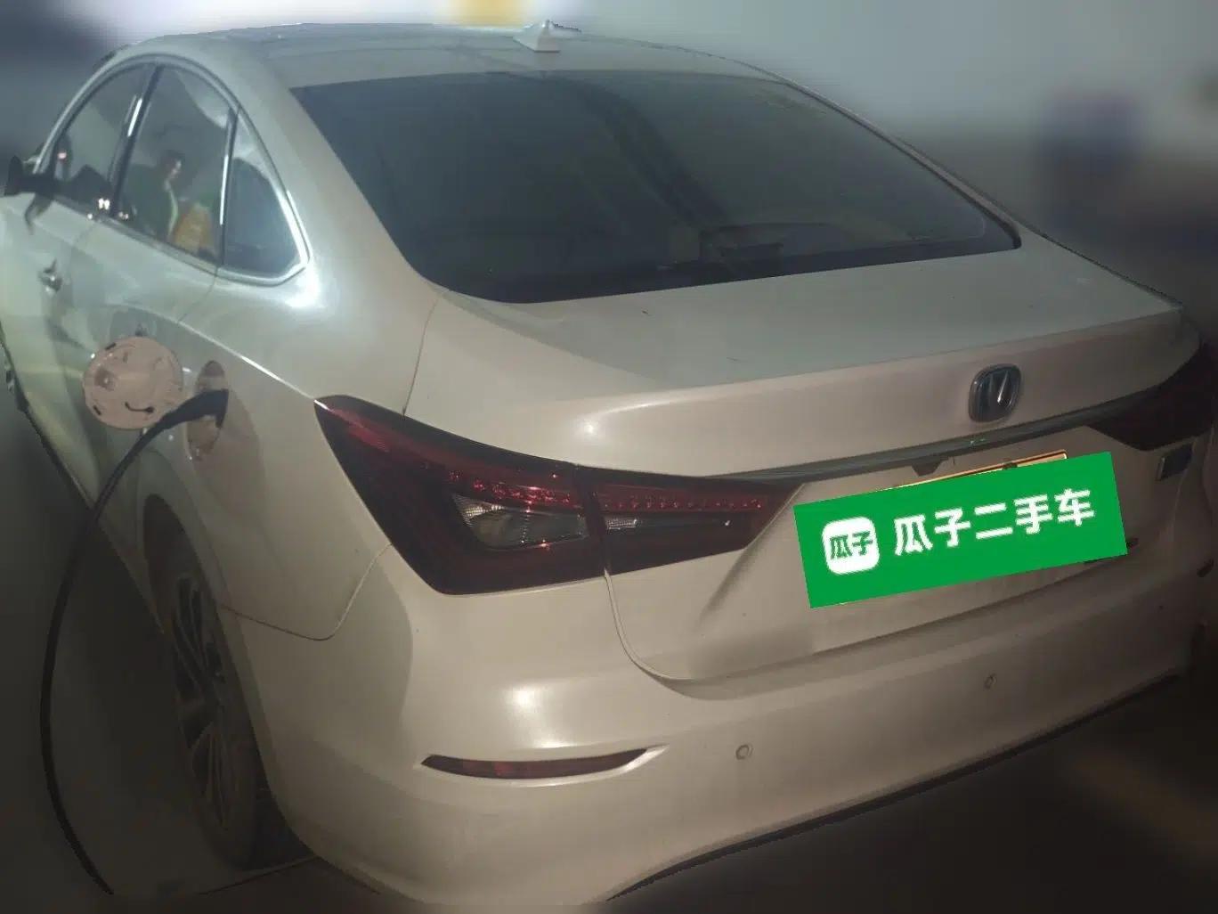 CHANGAN Eado New Energy 2019 EV460 Smart Edition — миниатюра 4