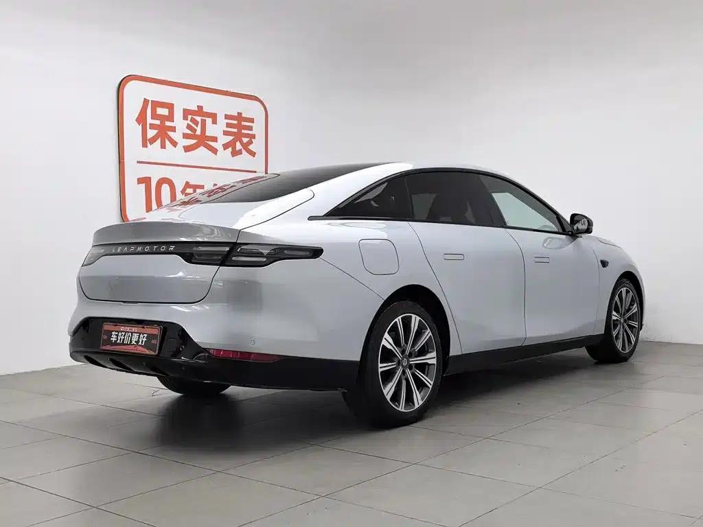 Leapmotor C01 2023 Model 525 Comfort Edition — миниатюра 2