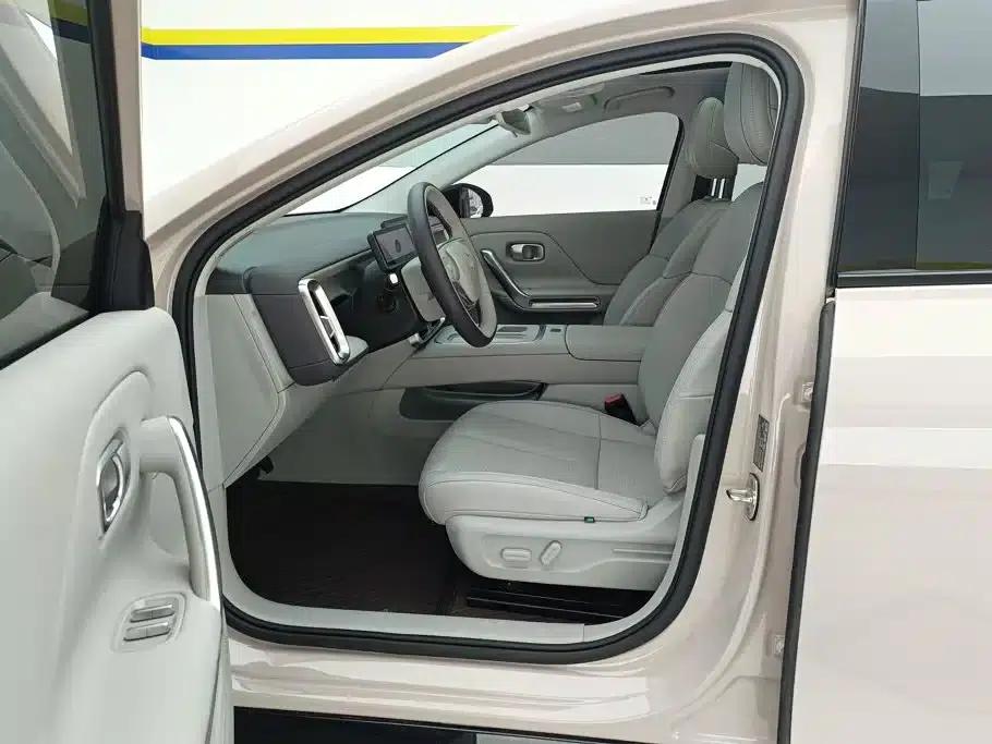 Leapmotor B01 2025 Model 430 Comfort Edition — миниатюра 9