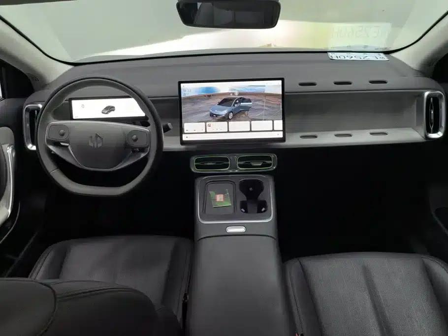 Leapmotor B01 2025 Model 550 LiDAR Edition — миниатюра 12