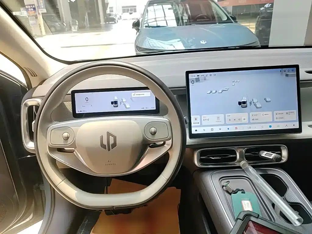 Leapmotor B01 2025 Model 550 LiDAR Edition — миниатюра 11