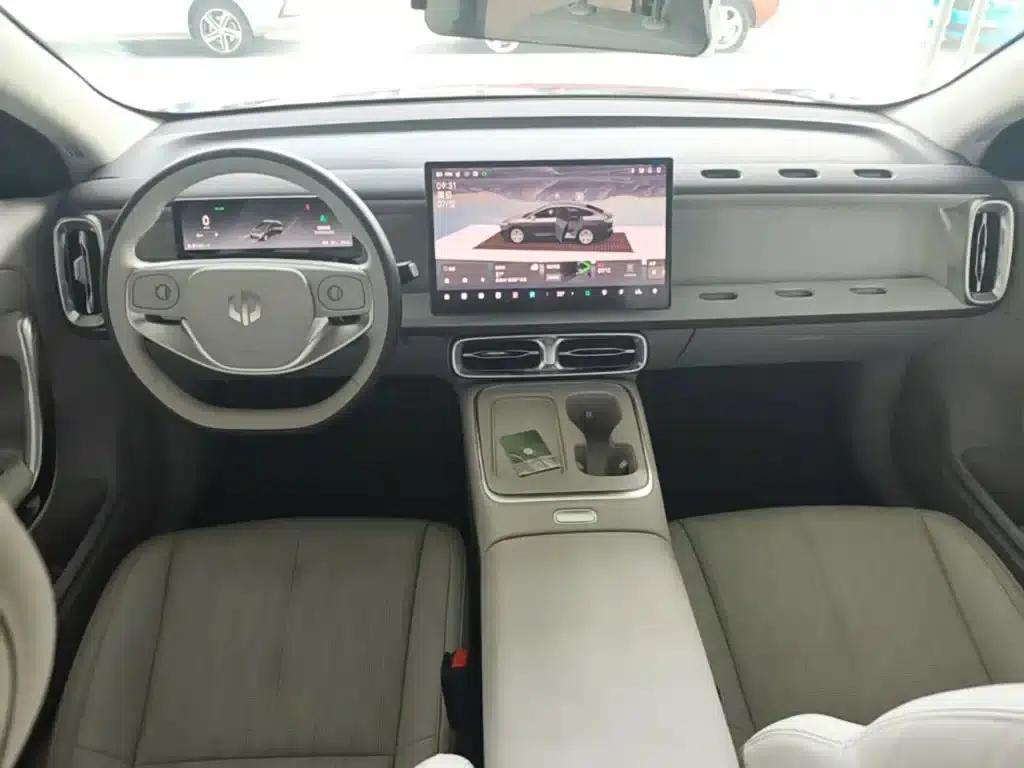 Leapmotor B01 2025 550 Enjoy Edition — миниатюра 10