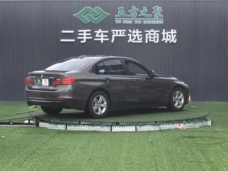 2014 BMW 3 Series 320i Fashion Edition — миниатюра 7