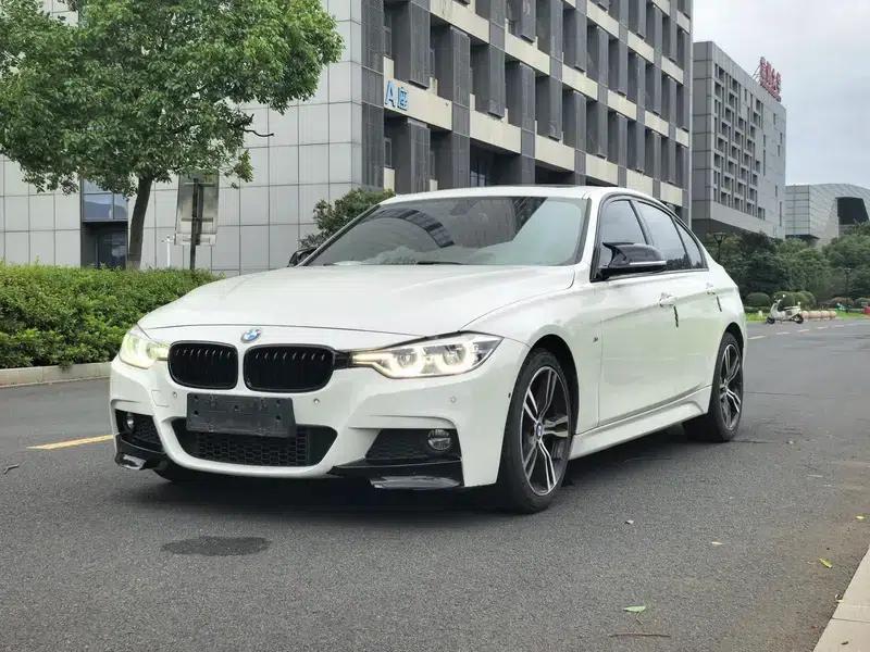 2019 BMW 3 Series 320Li M Sport Package — миниатюра 1