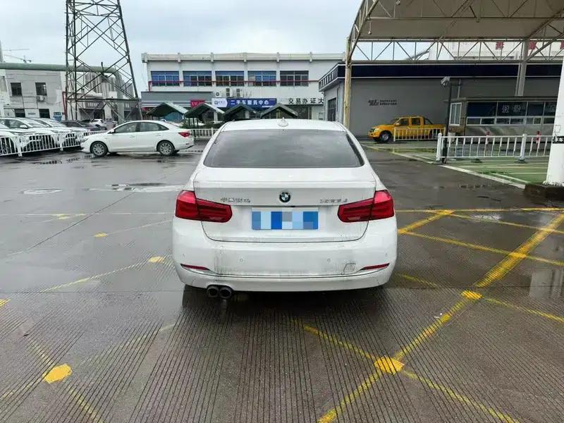 2017 BMW 3 Series 320Li Fashion Edition — миниатюра 4