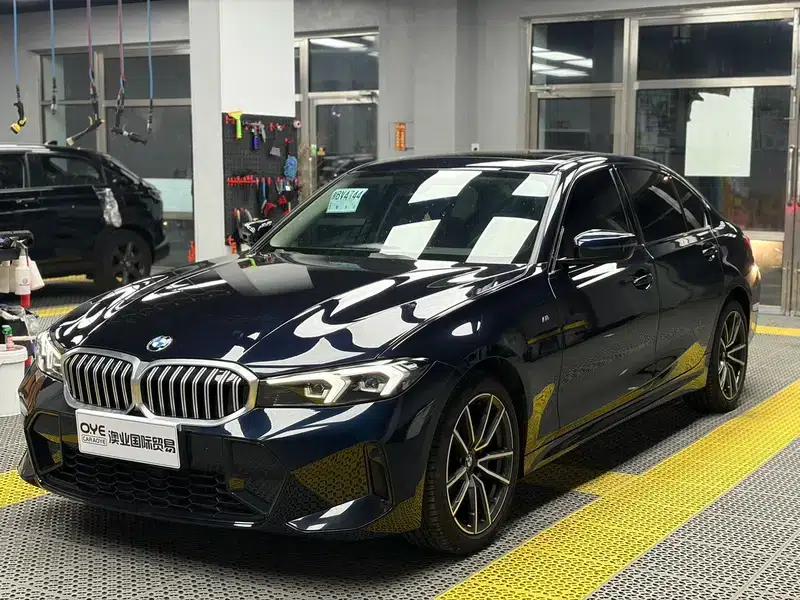 2024 BMW 3 Series 2.0T Automatic Front-Wheel Drive 5-Seater Factory Custom Edition — миниатюра 1