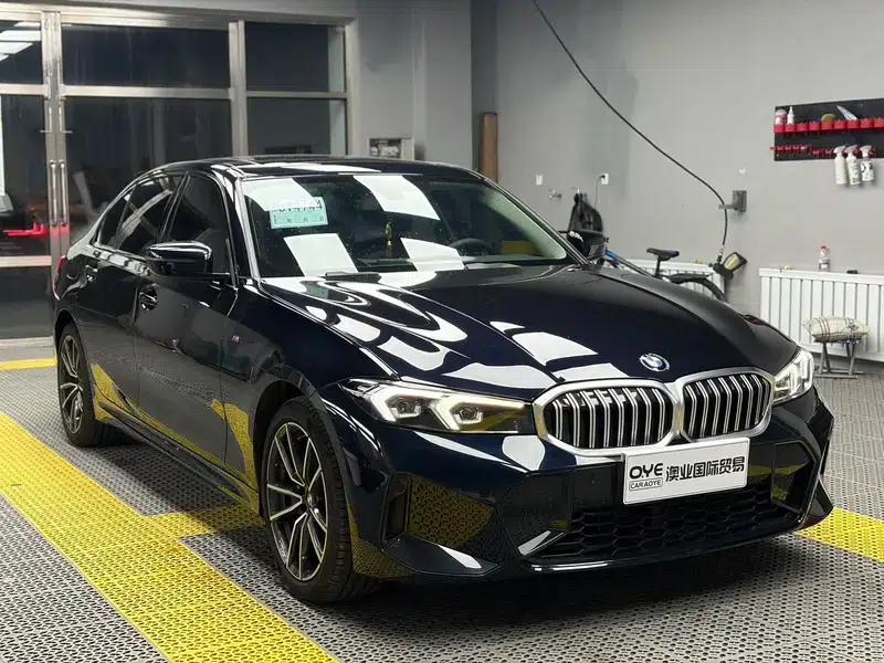 2024 BMW 3 Series 2.0T Automatic Front-Wheel Drive 5-Seater Factory Custom Edition — миниатюра 3