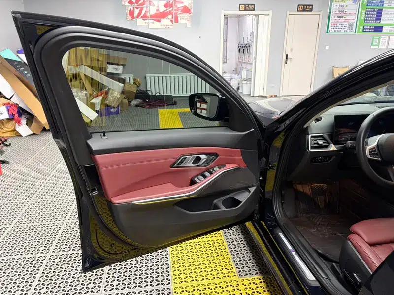 2024 BMW 3 Series 2.0T Automatic Front-Wheel Drive 5-Seater Factory Custom Edition — миниатюра 23