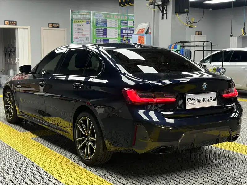 2024 BMW 3 Series 2.0T Automatic Front-Wheel Drive 5-Seater Factory Custom Edition — миниатюра 5