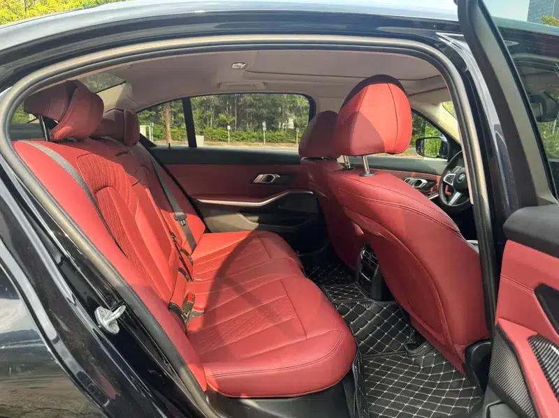 2024 BMW 3 Series 2.0T Automatic Front-Wheel Drive 5-Seater Factory Custom Edition — миниатюра 16