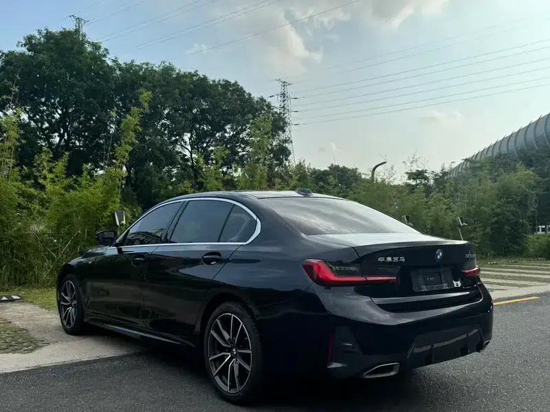 2024 BMW 3 Series 2.0T Automatic Front-Wheel Drive 5-Seater Factory Custom Edition — миниатюра 4