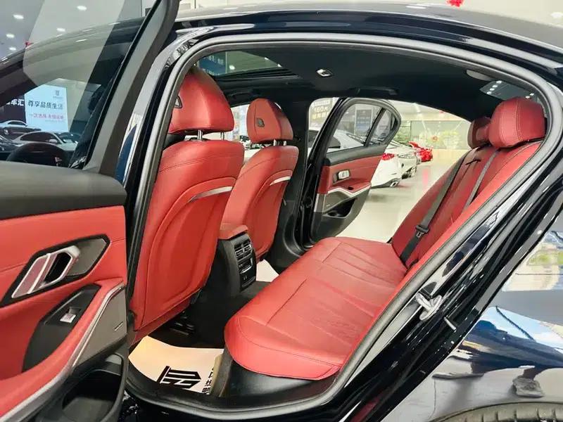 2023 BMW 3 Series 325i M Sport Shadow Edition — миниатюра 15