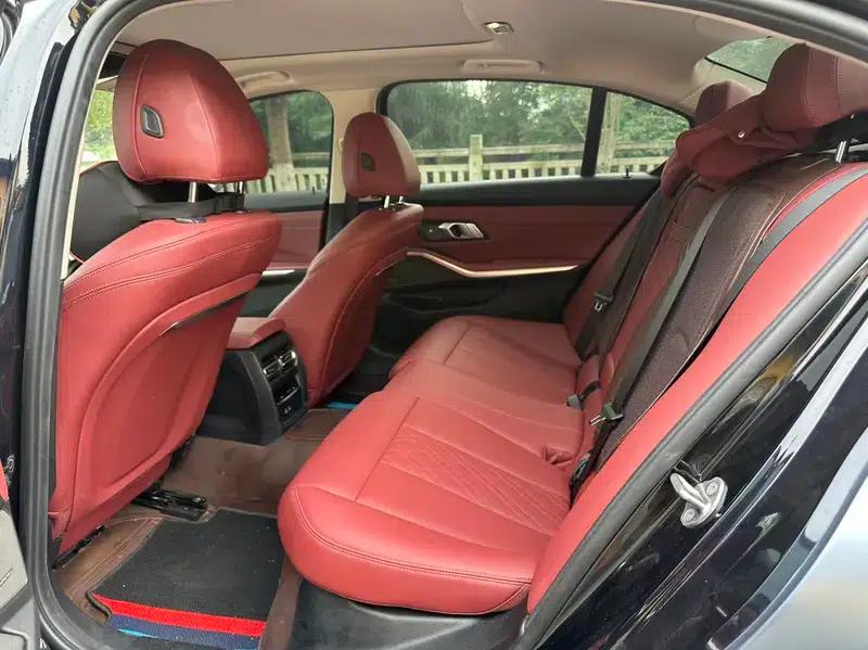 2023 BMW 3 Series 320Li M Sport Package — миниатюра 14