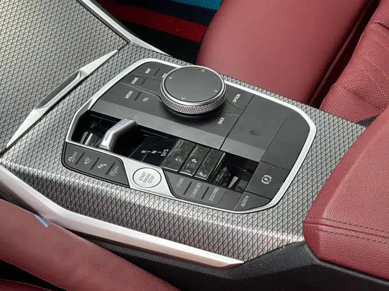 2023 BMW 3 Series 320Li M Sport Package — миниатюра 7