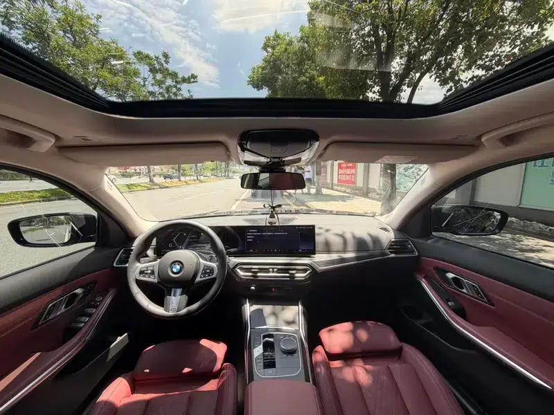 2023 BMW 3 Series 325i M Sport Package — миниатюра 13