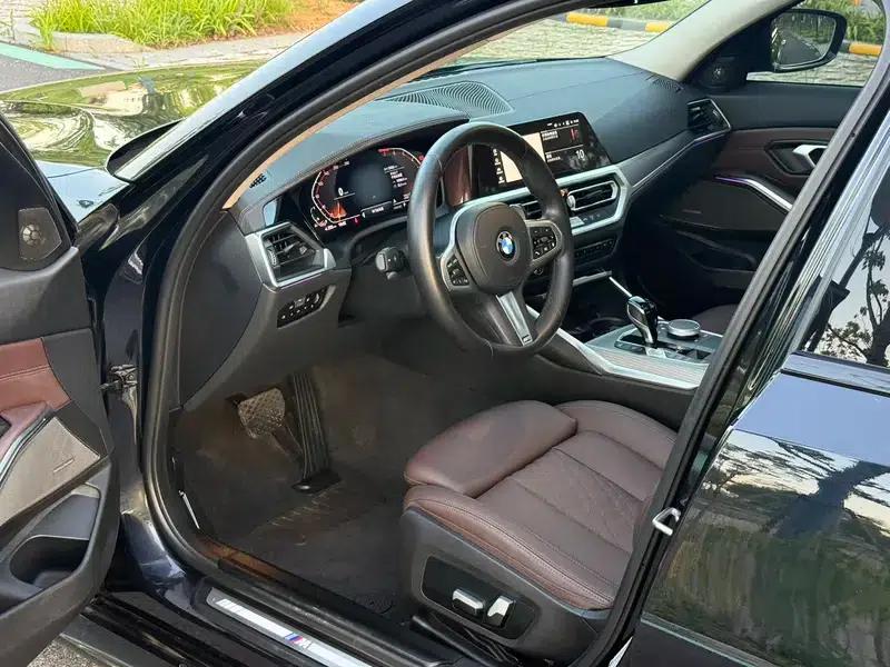 2022 BMW 3 Series 325i M Sport Shadow Edition — миниатюра 10