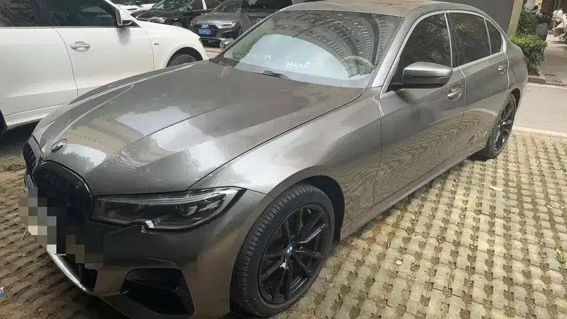 2022 BMW 3 Series 320Li M Sport Package — миниатюра 5