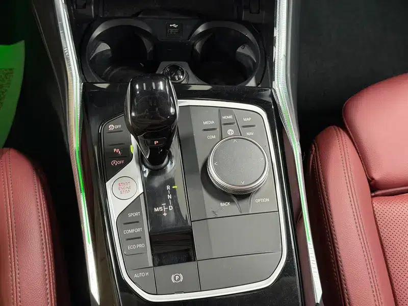 2022 BMW 3 Series 320Li M Sport Package — миниатюра 15