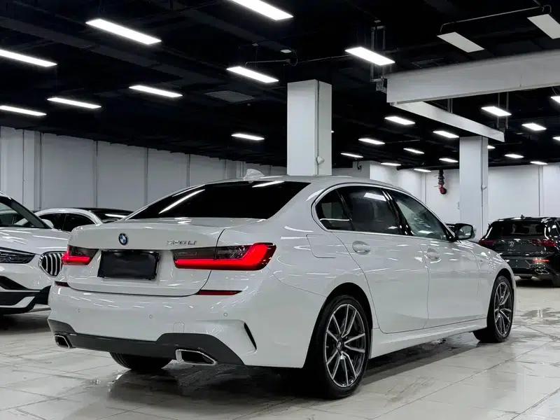 2022 BMW 3 Series 320Li M Sport Package — миниатюра 6