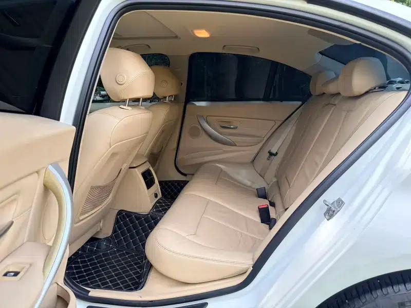 2013 BMW 3 Series 320i Progressive — миниатюра 11