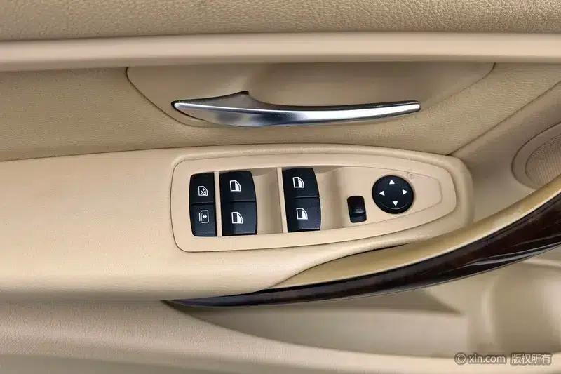 BMW 3 Series 2013 320Li Fashion Edition — миниатюра 23