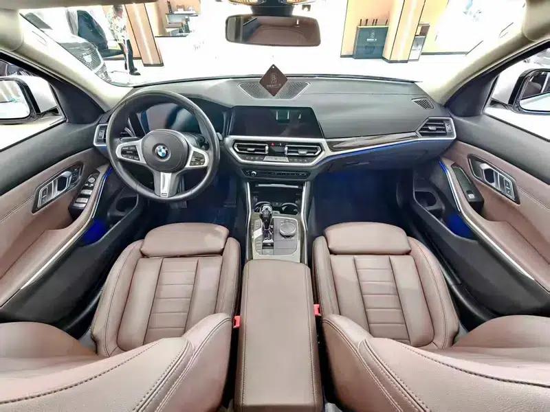 2021 BMW 3 Series 325Li M Sport Package — миниатюра 9