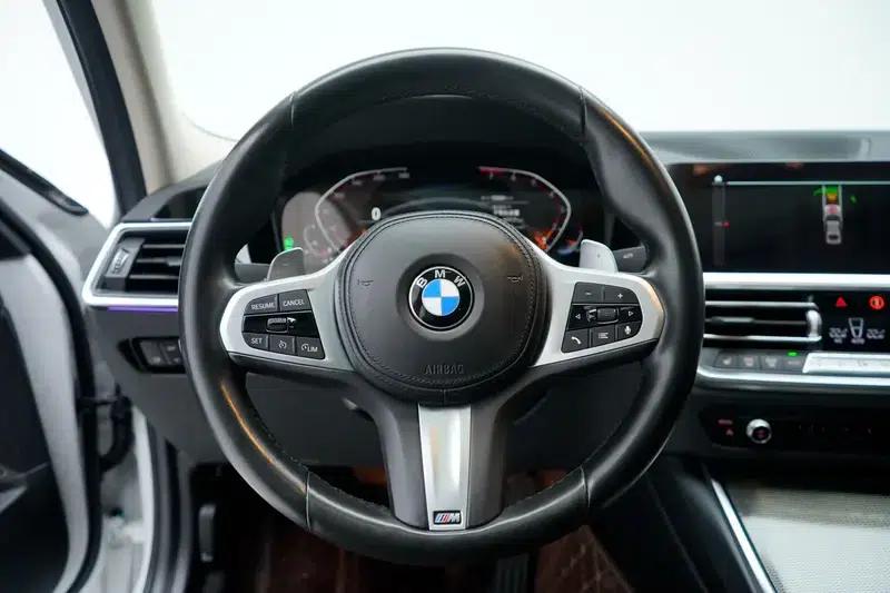 2022 BMW 3 Series 325Li M Sport Package — миниатюра 16