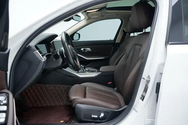 2022 BMW 3 Series 325Li M Sport Package — миниатюра 19