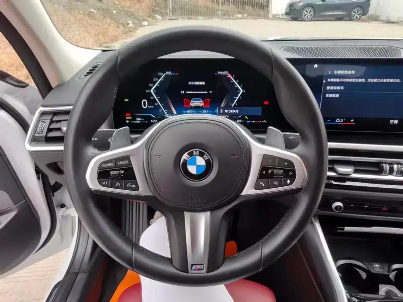 2023 BMW 3 Series 320Li M Sport Package — миниатюра 14